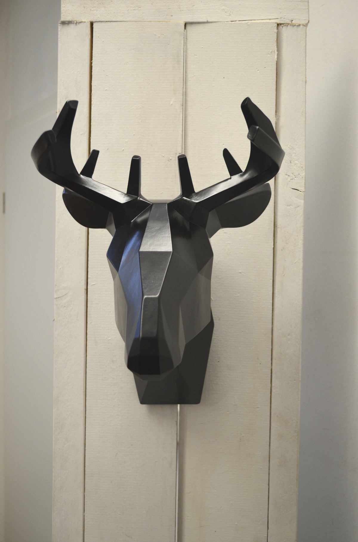Animuro Hirsch Schwarz